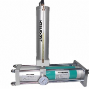 廠家直銷杰瑞特分體式氣液隔離增壓缸